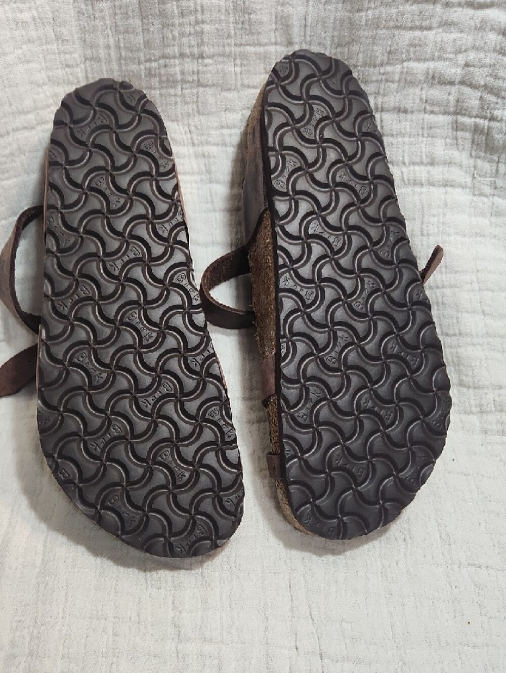 Birkenstock Brown Leather Cross-Strap Sandals - Picture 4 of 7